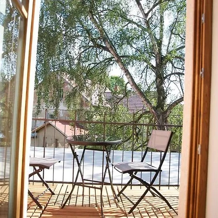 Pod Zámkem