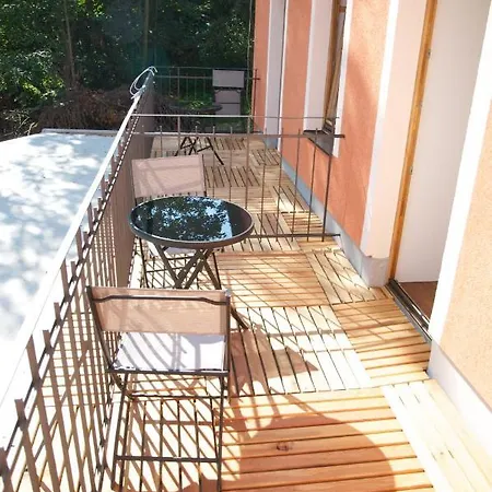 Pod Zámkem Casa de hóspedes 3*